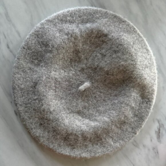 By Anthropologie Accessories - Anthropologie Beret Hat